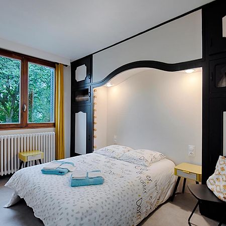 Les Cantinieres - Bourgoin Jallieu - Jardin Prive Ruy-Montceau Екстер'єр фото